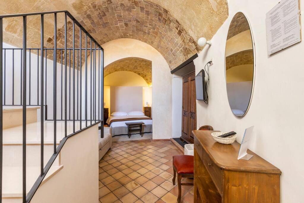 L' Abbraccio Dei Sassi Hotell Matera Exteriör bild